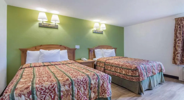 Четырёхместный номер Deluxe Hotel Oriskany
