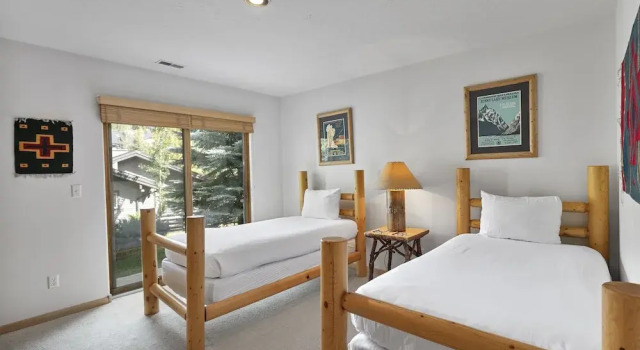 Boulder Creek at Deer Valley Resort - Three Bedroom Condo with Hot Tub #1119 3 Condo, Varaa Lomakeskus Deer Valley 