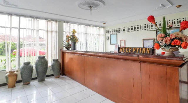 3250 Setia Hotel, Book Hotel Cipanas West Java