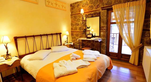 Mavraganeiko, Prenota Hotel Xylokastro-Evrostina Corinthia Regional Unit