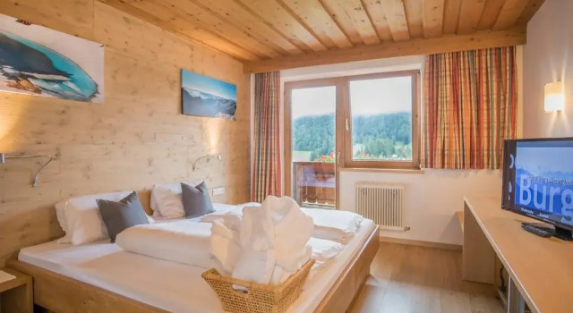 Hotel Hohe Burg, Rezervați Apartament Trins Wipptal