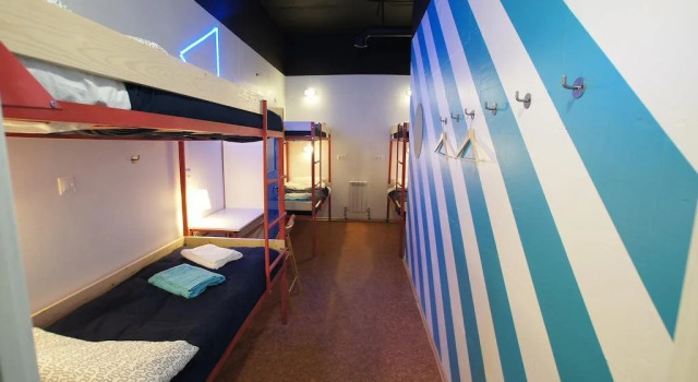 2X2, mini-hotel