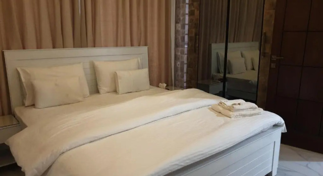White House Executive, Book Hotel Hoteller i Rawalpindi med parkering, Parkering