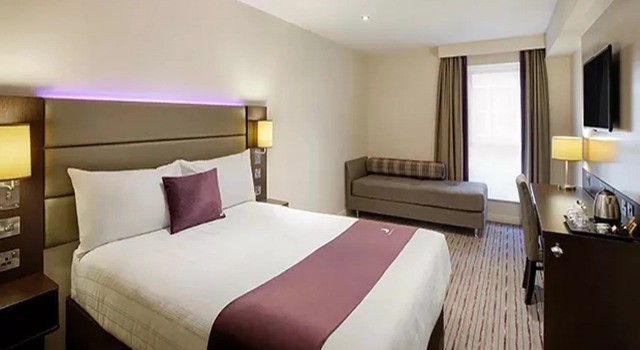 Premier Inn Maidenhead Town Centre, Забронировать Отель Отели Англии 3 звезды, 3*