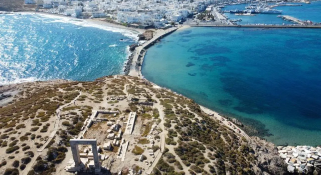 Апартаменты Naxos 3 min from port central apartment