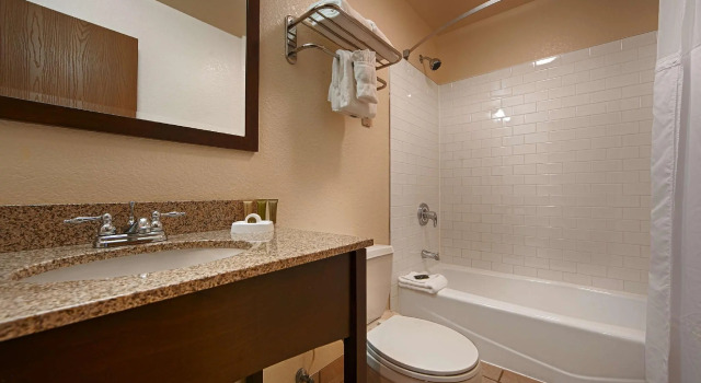 Firedobbelt suite Eagle Lodge and Suites
