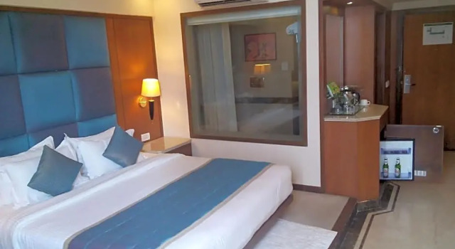 Номер Deluxe The Royale Senate Hebbal