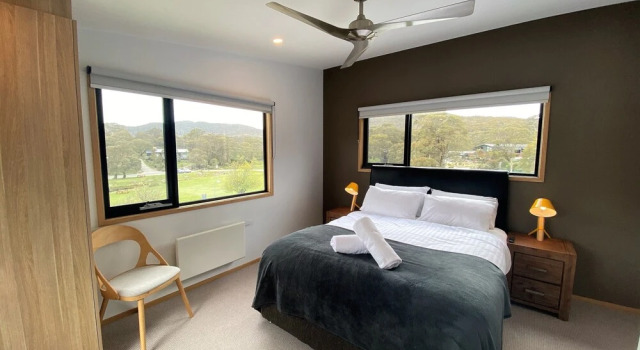 Bianca Montane, Book Hotel Crackenback Kosciuszko National Park