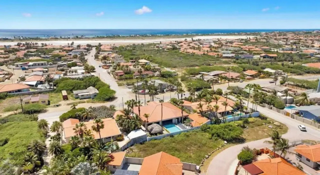 Westpunt 12-c, Varaa Villa Noord Aruba