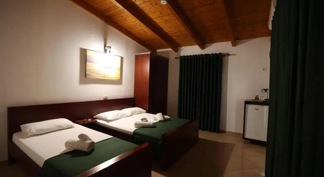 Трёхместный номер Standard с видом на море BLISS Hotel