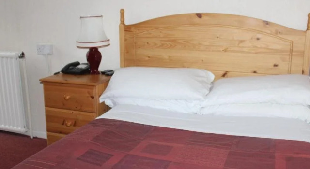 Beaucliffe Hotel, Забронировать Отель Солфорд Манчестер, рядом с Королевский госпиталь в г. Солфорд