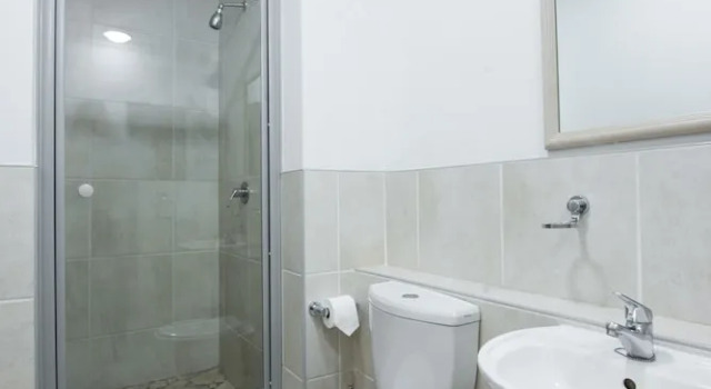 Апартаменты Standard Prestige Apartments Sandton at Westpoint