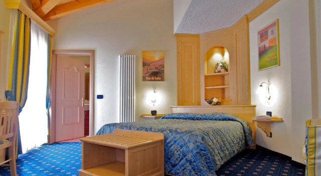 Семейный номер Standard с видом на горы Hotel Madonna delle Nevi