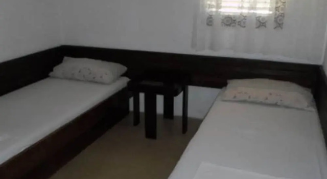 Apartments Miki Rogoznica
