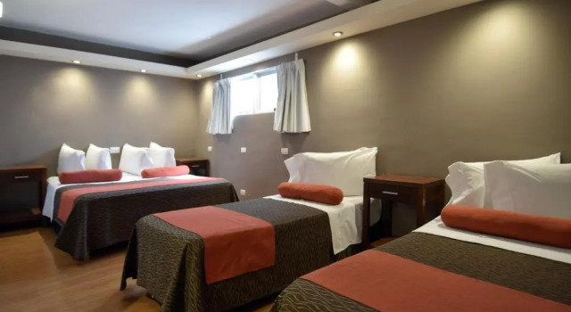 Четырёхместный номер Standard Piazza Hotel