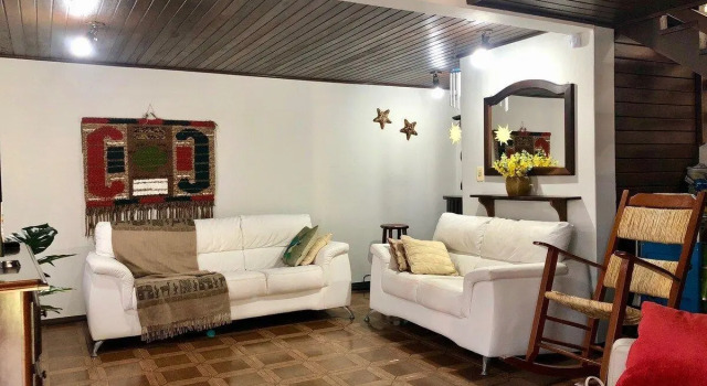 Casa de Praia para Famílias grandes - Incluso utensílios de praia - Praia de Bombinhas 12 Pessoas