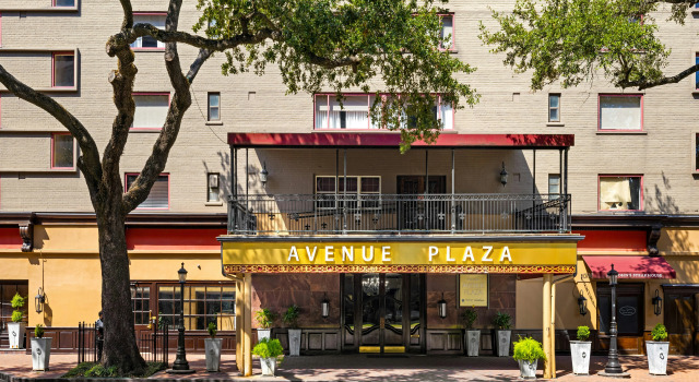 Club Wyndham Avenue Plaza