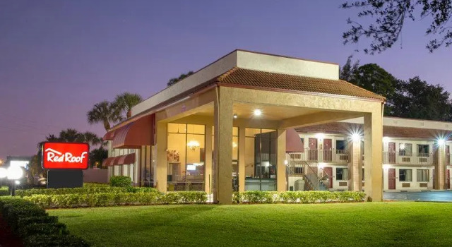 Люкс Standard Red Roof Inn Ft Pierce