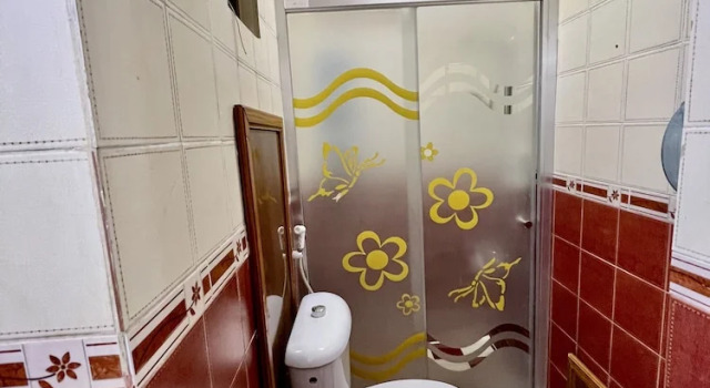 Raqeem Hostel