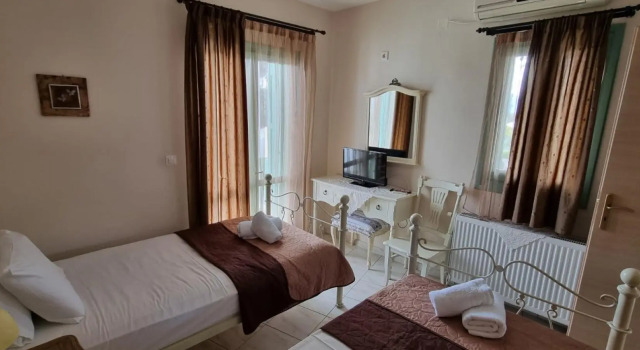 Skyros Lithari Luxury - Poolside Retreat, Reservar Hotel Molos Grécia