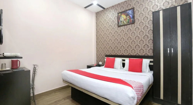 Hotel Shivam Residency by OYO Rooms, Book Hotel Amritsar Punjab