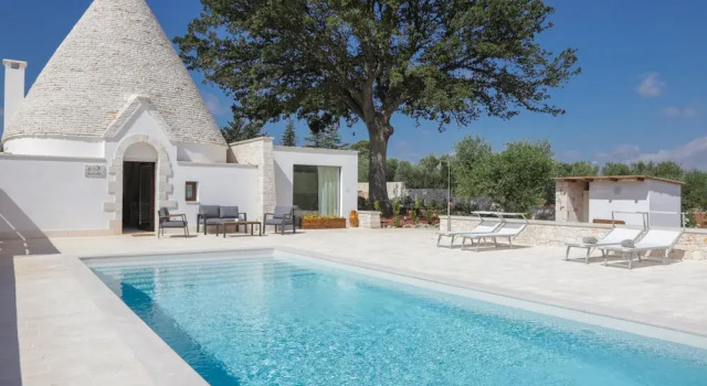 Коттедж TD Trullo Roverella Charming Trullo with Pool