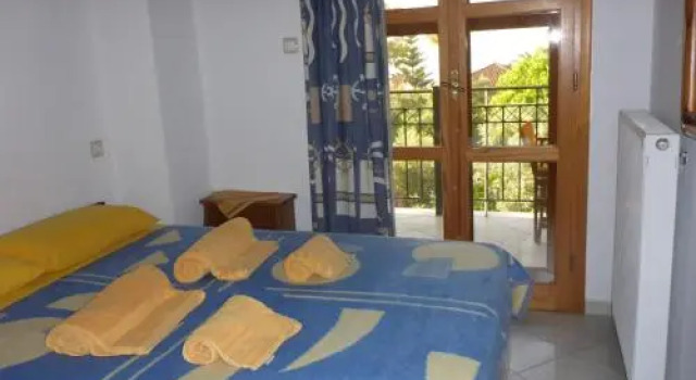 Studios Resbithas, Buchen Sie Hotel Mavrovouni Lakonien