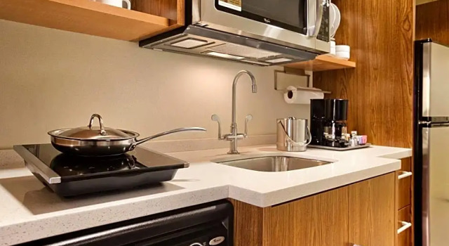 Четырёхместный люкс Home2 Suites by Hilton Jacksonville, NC