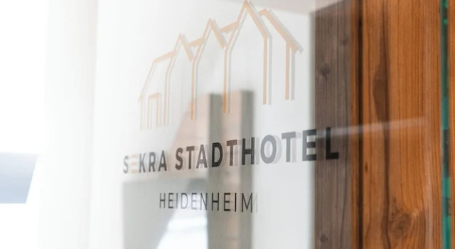 Номер Standard SEKRA Stadthotel