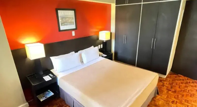 Люкс c 1 комнатой с балконом Copacabana Apartment Hotel
