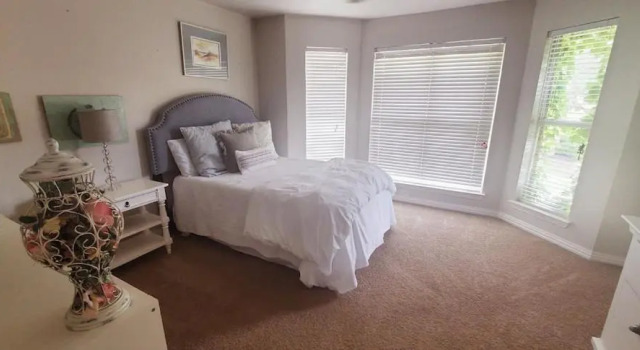 Mckinney Villa Luxury resort-style home near Dallas