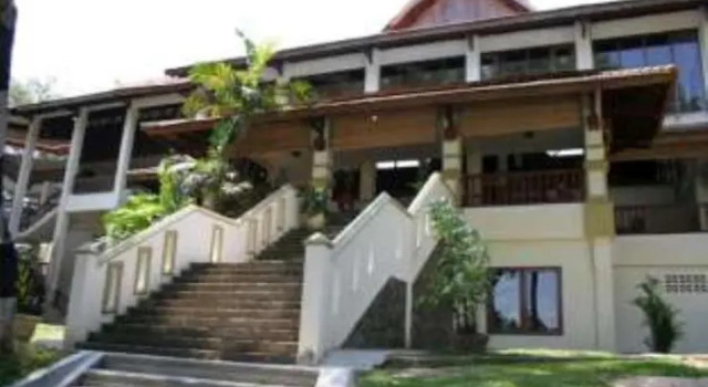 Ratu Hotel & Resort, Book Resort Resort Hotels in Sumatra, Resort