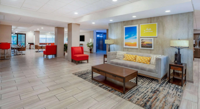 Days Inn & Suites by Wyndham Denver International Airport