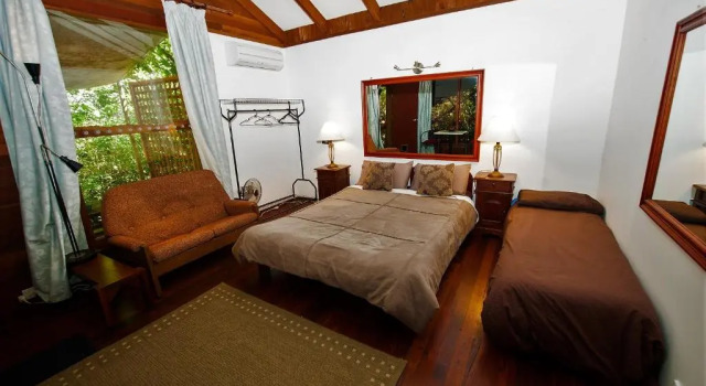 Коттедж Black Cockatoo Lodge