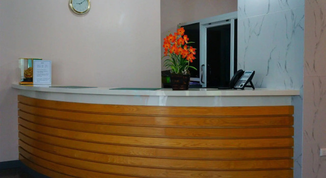 J TWO S Pratunam Hotel
