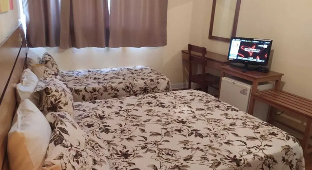 Трёхместный семейный номер Standard Dublin Hotel