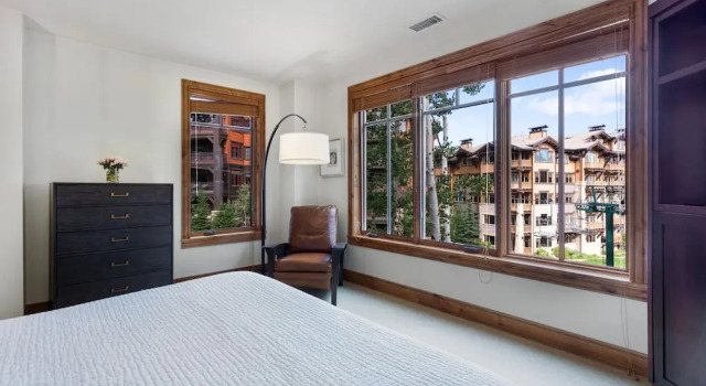 Shooting Star Lodge at Deer Valley Resort - Three Bedroom Residence #206 3 Condo, Varaa Lomakeskus Deer Valley 