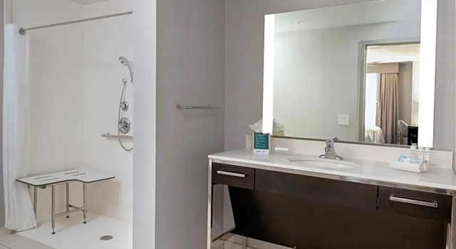 Двухместный номер Standard Homewood Suites By Hilton Largo Washington Dc