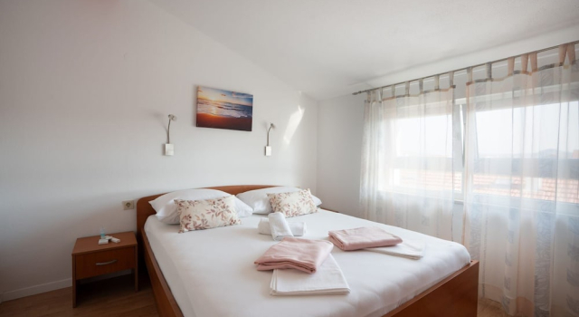 Apartments Brankaa, Забронировать Апартаменты/квартира Отели Водице с парковкой, рядом с Частный Пляж Отеля «Кристина», Парковка