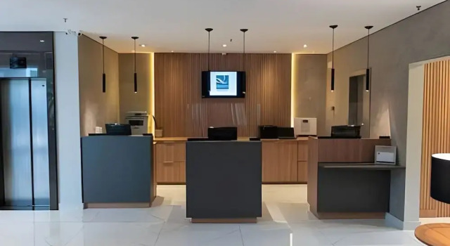Studio Living Faria Lima, Забронировать Апартаменты/квартира Отели Пиньейрос с парковкой, рядом с Пиньейрос, Парковка