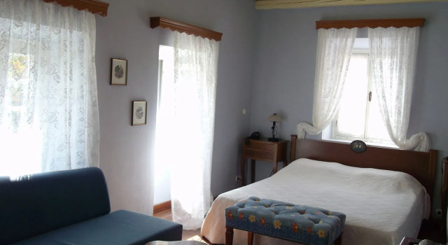 Villa De Loulia, Buchen Sie Hotel Peroulades Korfu (Insel)