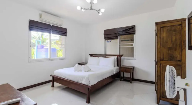Вилла 3BR Close to Phuket's Best Beaches V245