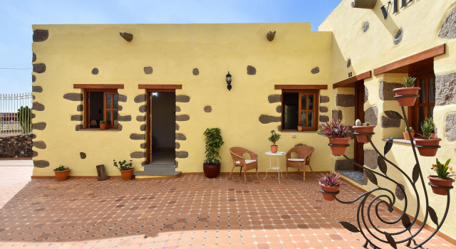 Luxurious Villa in Las Palmas With Swimming Pool, Boek Villa Ingenio Gran Canaria