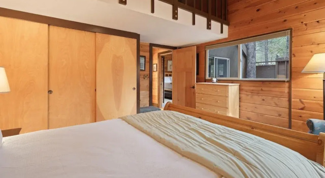 Pole House 10 2 Bedroom Cabin