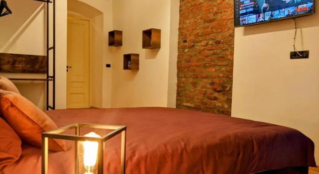 The Industrique Home - 3 Bedroom Apartment