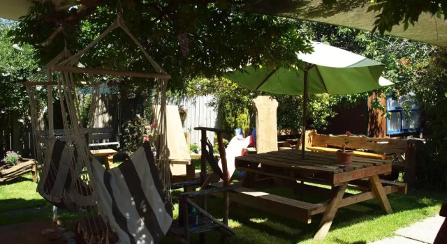 Annies Nirvana Lodge Backpackers, Забронировать Отель Отели Голден-Бей с парковкой, Парковка