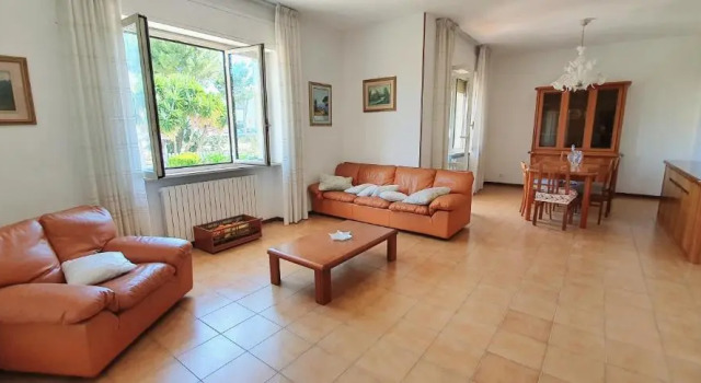 Вилла Villa nella collina Francavillese