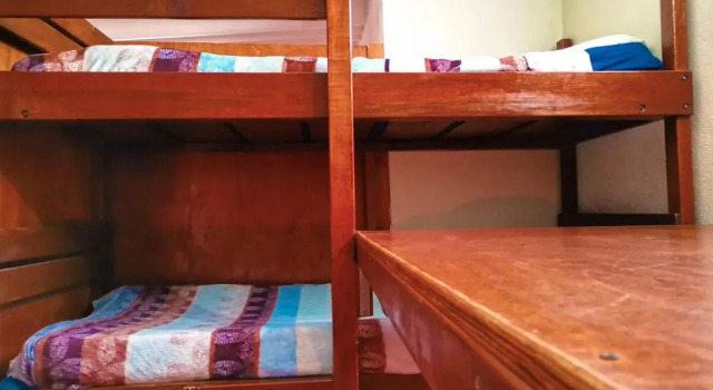 Кровать в общем номере (женский номер) Family Environment Housing