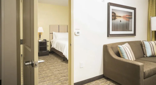 Люкс c 1 комнатой Candlewood Suites - Ft Walton Bch - Hurlburt Area by IHG