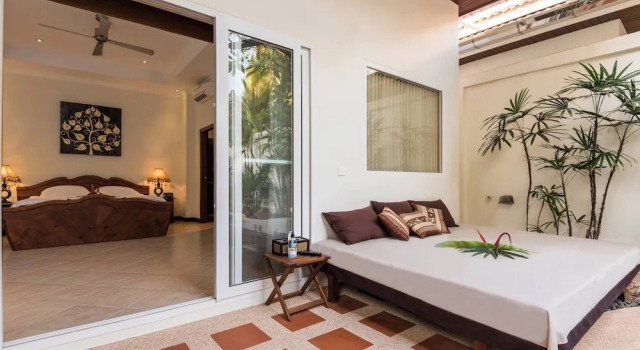 Luxury 2BR Pool Villa Pratamnak Soi5- 50m to Beach